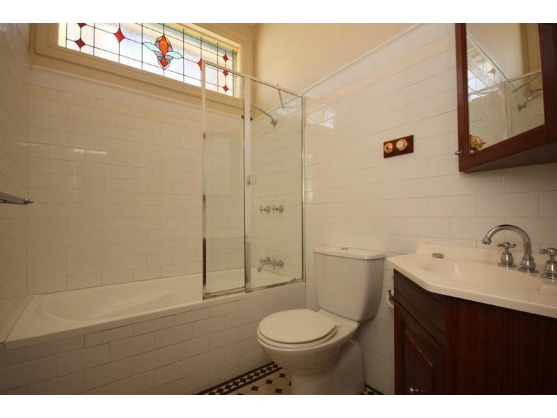 Russell Lea NSW 2046