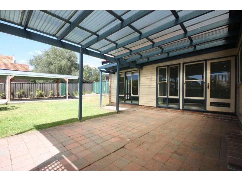 Russell Lea NSW 2046