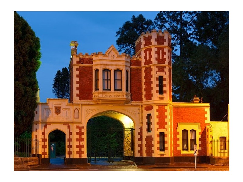 11-13 Hunter Street, Parramatta NSW 2150