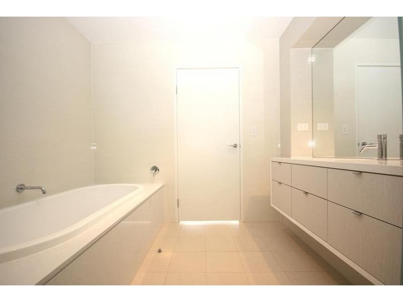 Breakfast Point NSW 2137