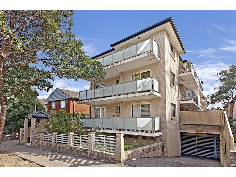 2/46 Northumberland Road, Auburn NSW 2144