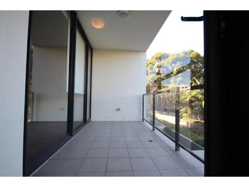 232/221 Sydney Park Road, Erskineville NSW 2043