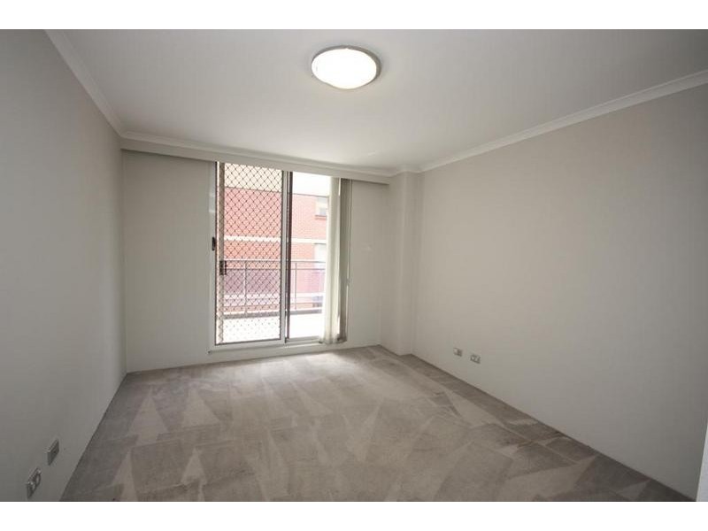 Strathfield NSW 2135