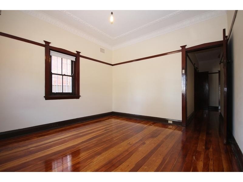 1/19 Grosvenor Crescent, Summer Hill NSW 2130