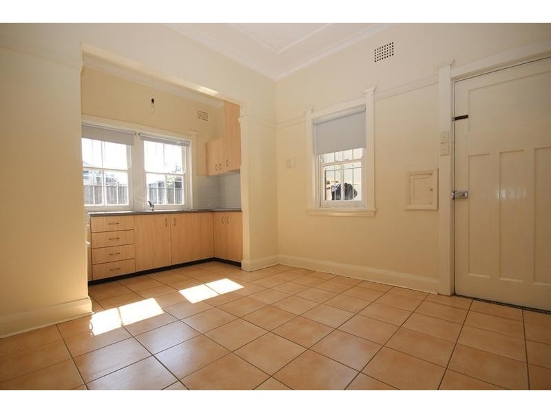 1/19 Grosvenor Crescent, Summer Hill NSW 2130