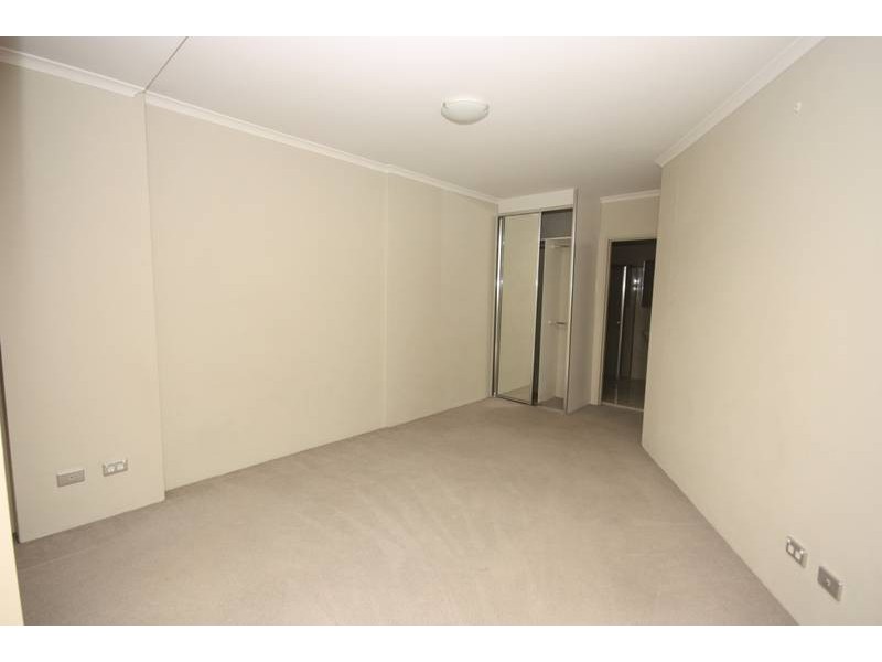 Strathfield NSW 2135