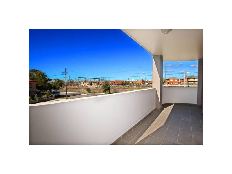 5/25 North Parade, Campsie NSW 2194