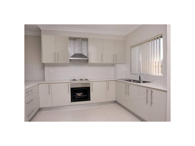 10/25 North Parade, Campsie NSW 2194