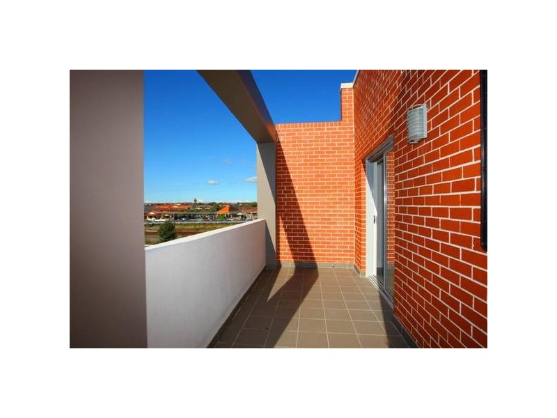 10/25 North Parade, Campsie NSW 2194