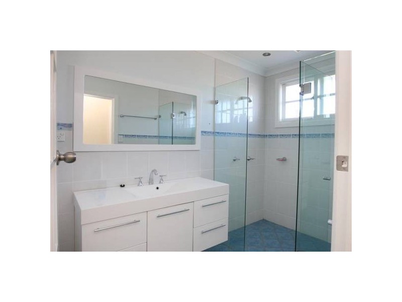 8 Wiggins Place, Concord NSW 2137