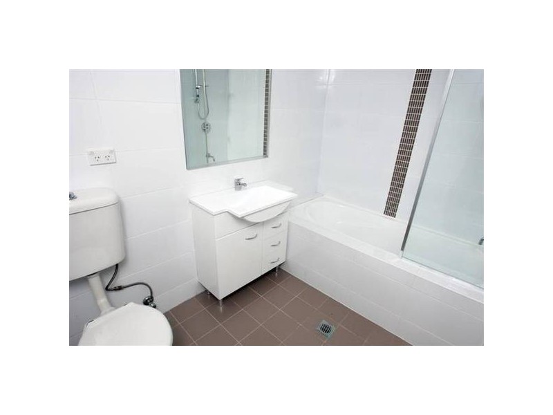 18/9-21 Hillcrest Street, Homebush NSW 2140