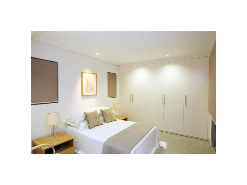 32 Majors Bay Rd, Concord NSW 2137