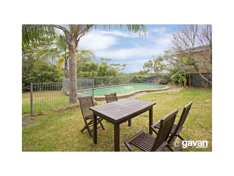 1 Pine Street, Lugarno NSW 2210