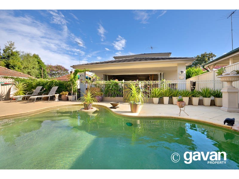 3 Riversdale Avenue, Connells Point NSW 2221