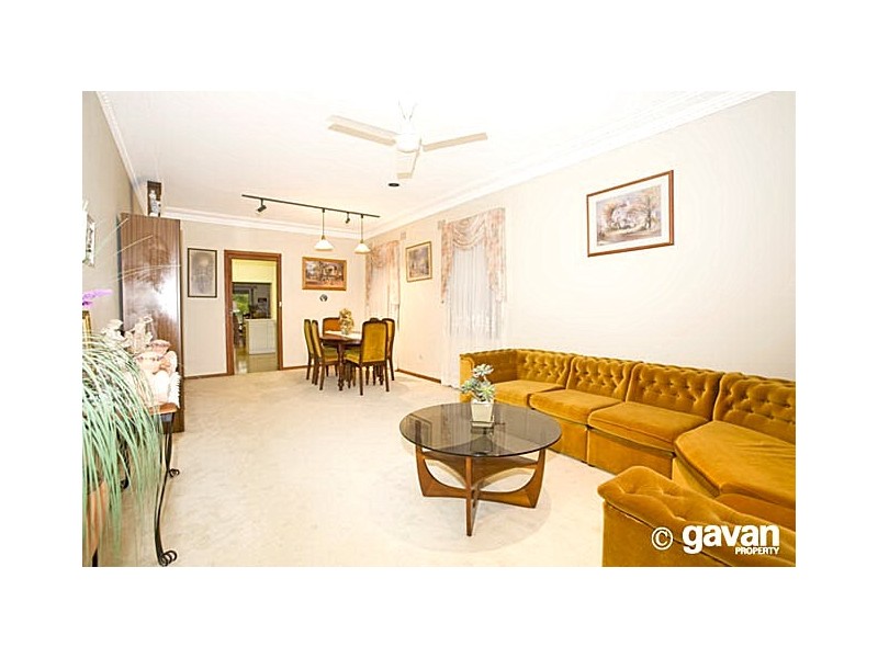 7 Paris Street, Carlton NSW 2218