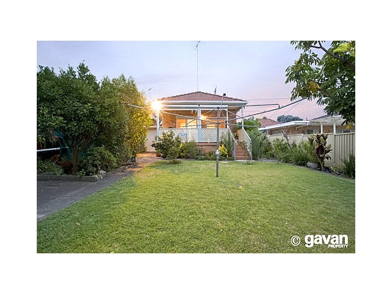 7 Paris Street, Carlton NSW 2218