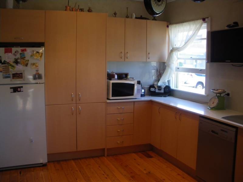 2 Stuart St, Blakehurst NSW 2221