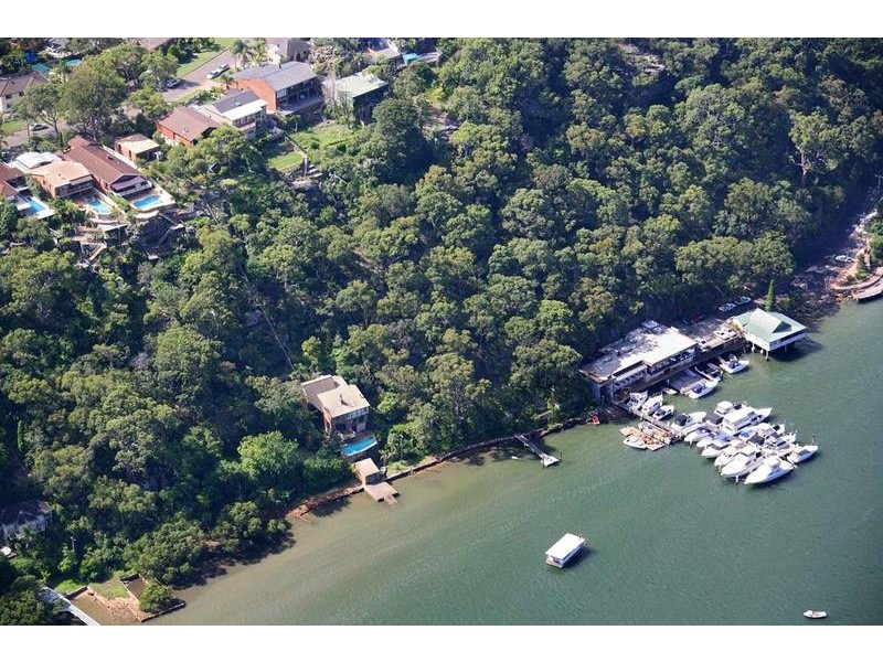 170 Lugarno Parade, Lugarno NSW 2210