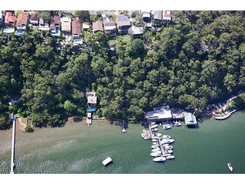 170 Lugarno Parade, Lugarno NSW 2210