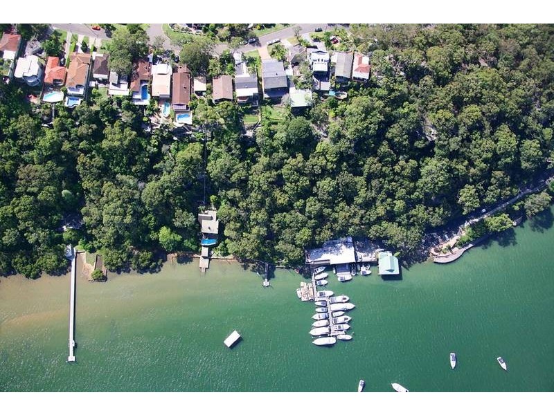 170 Lugarno Parade, Lugarno NSW 2210