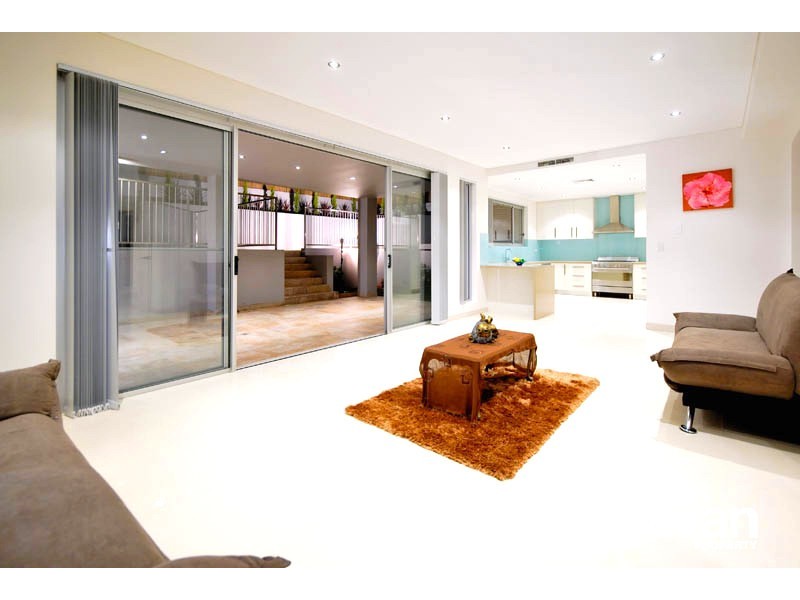 253 Connells Point Road, Connells Point NSW 2221