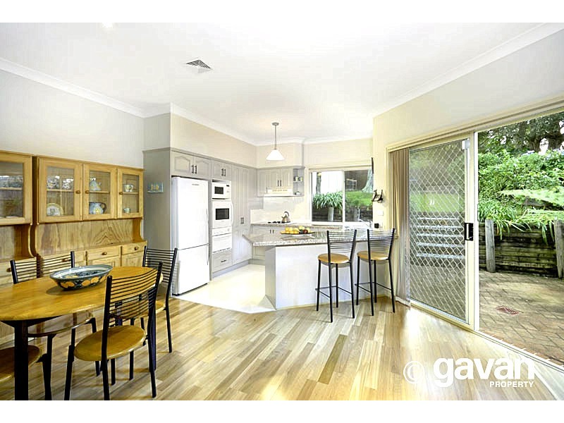 7b Carrington Ave, Mortdale NSW 2223