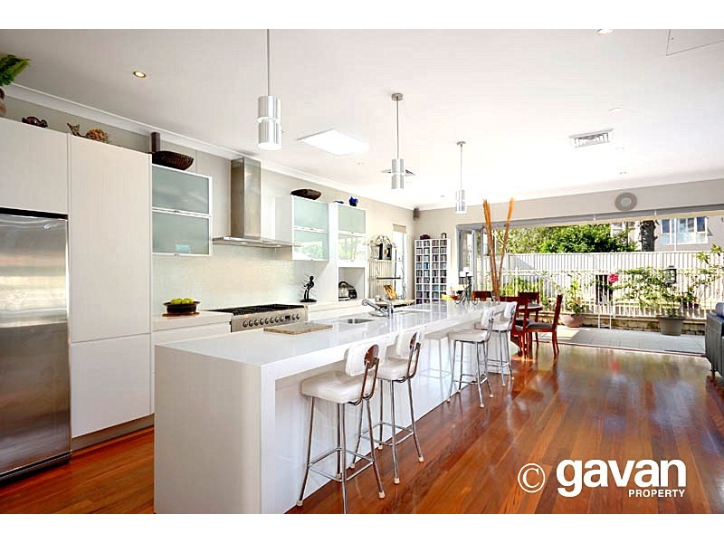 3 Riversdale Ave, Connells Point NSW 2221