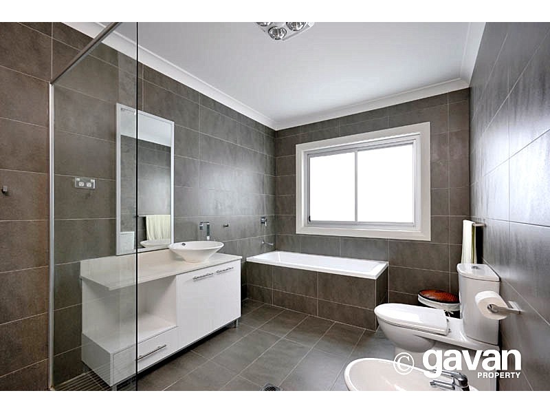3 Riversdale Ave, Connells Point NSW 2221