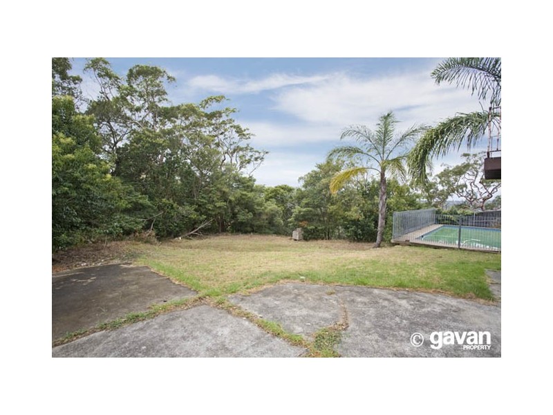 1 Pine Street, Lugarno NSW 2210