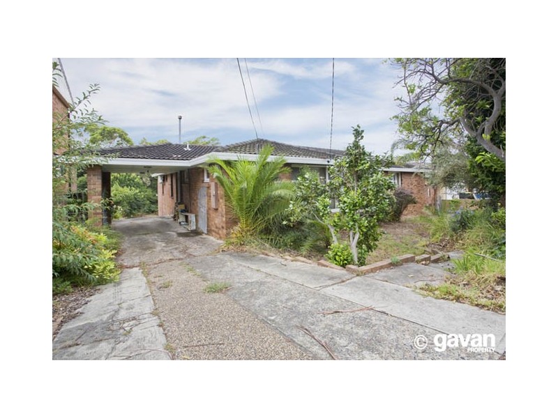 1 Pine Street, Lugarno NSW 2210
