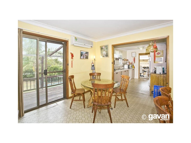 1 Pine Street, Lugarno NSW 2210