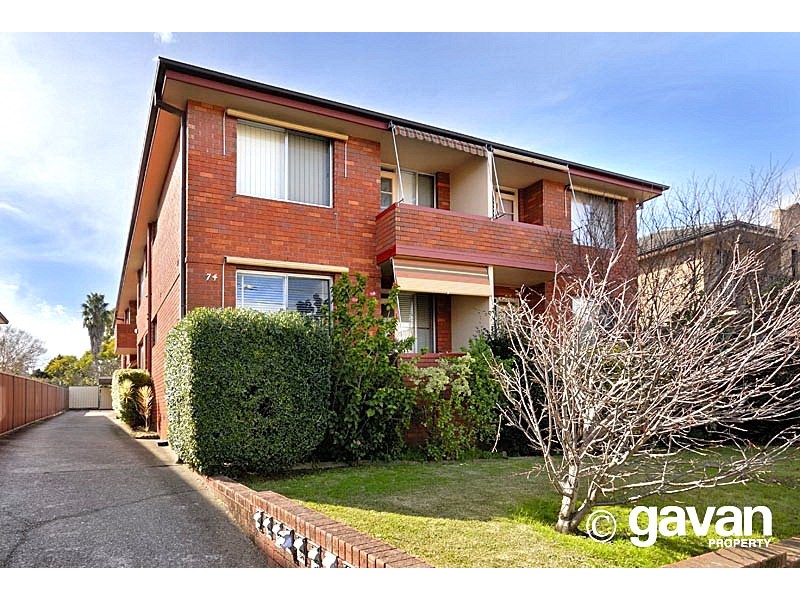 1/74 Morts Road, Mortdale NSW 2223