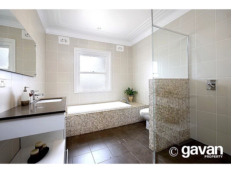 30 Regent Street, Bexley NSW 2207