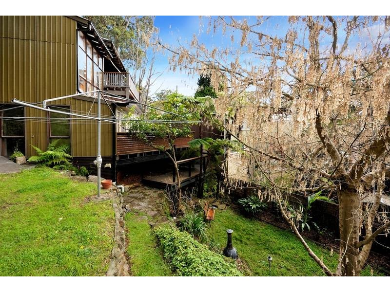 42 Blackbutt Ave, Lugarno NSW 2210