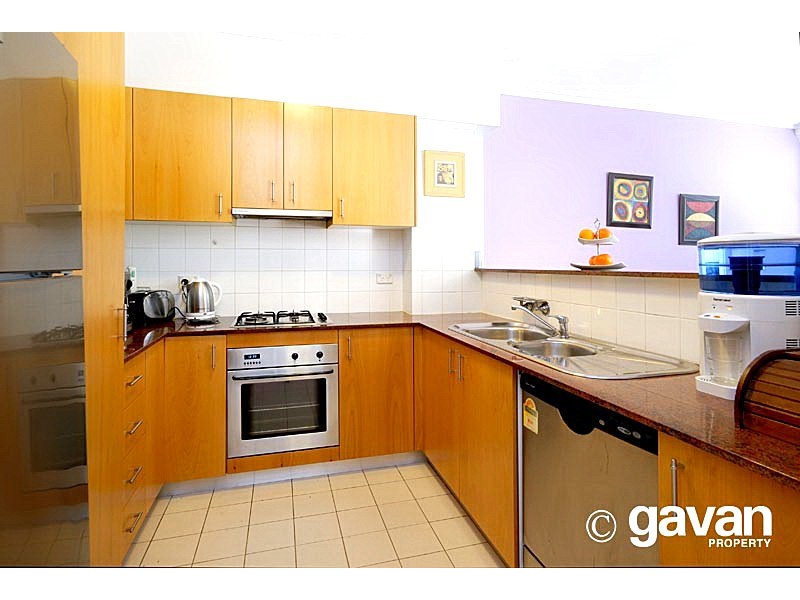 14/6 Carrington Avenue, Hurstville NSW 2220