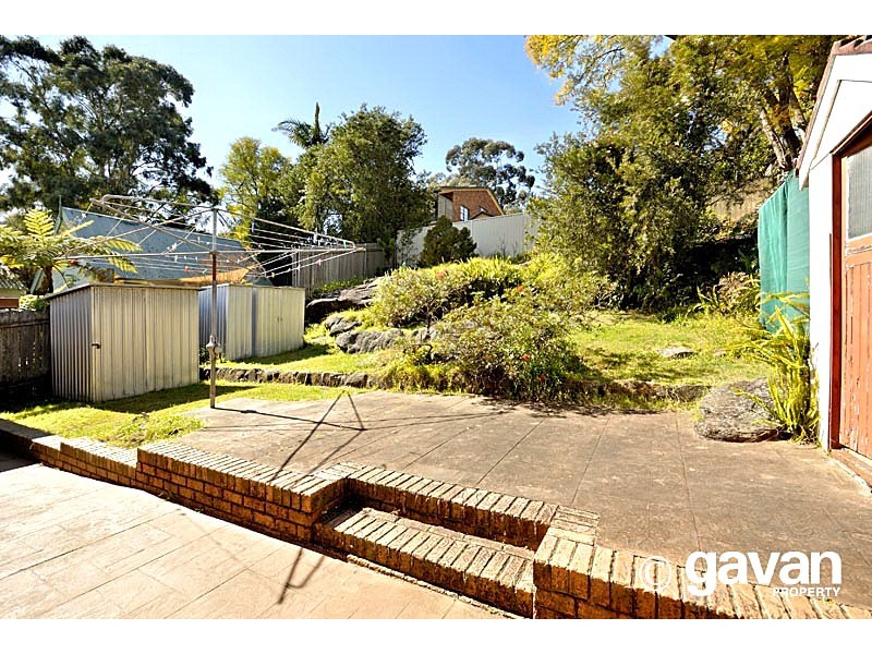 15 Ballantyne Street, Mortdale NSW 2223