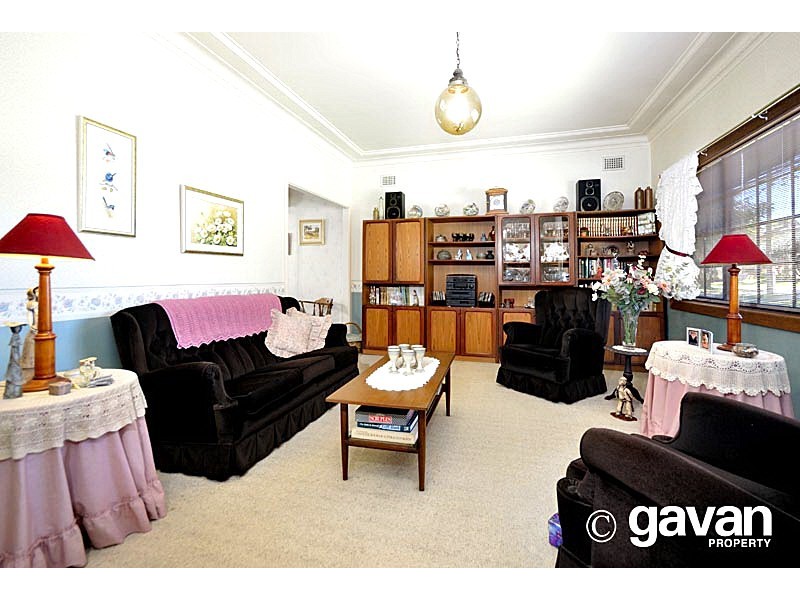 18 Bannerman St, Mortdale NSW 2223