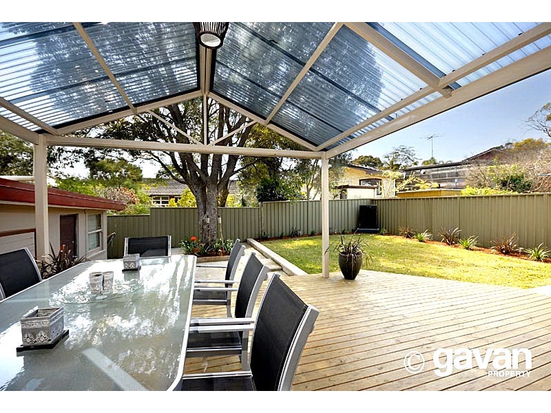 2 Carramar Place, Peakhurst Heights NSW 2210