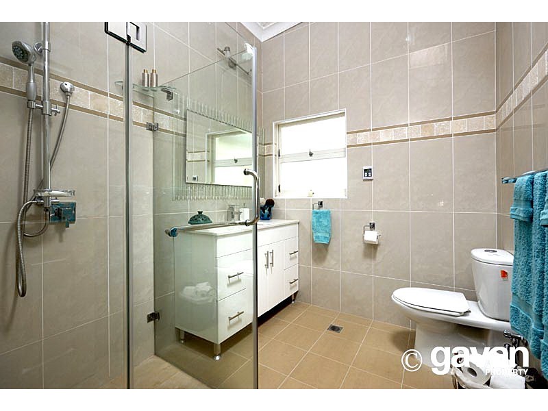 2 Carramar Place, Peakhurst Heights NSW 2210