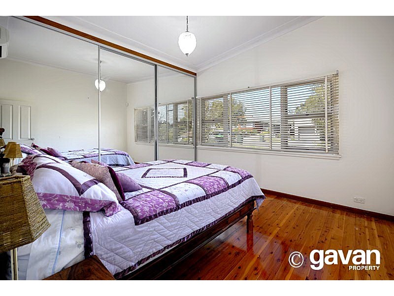 2 Carramar Place, Peakhurst Heights NSW 2210