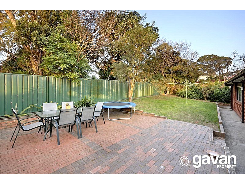 25 Iraga Ave, Peakhurst NSW 2210