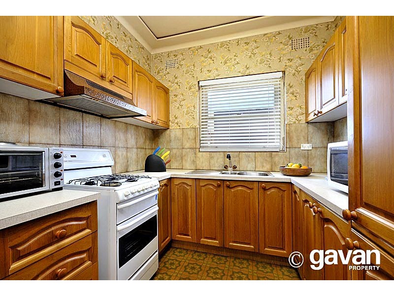 44 Bungalow, Peakhurst NSW 2210