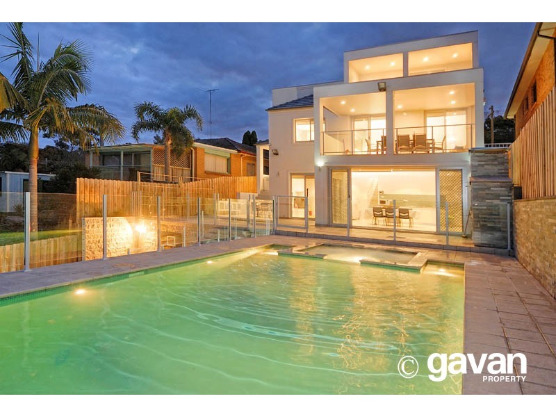 15 Baltimore Road, Mortdale NSW 2223