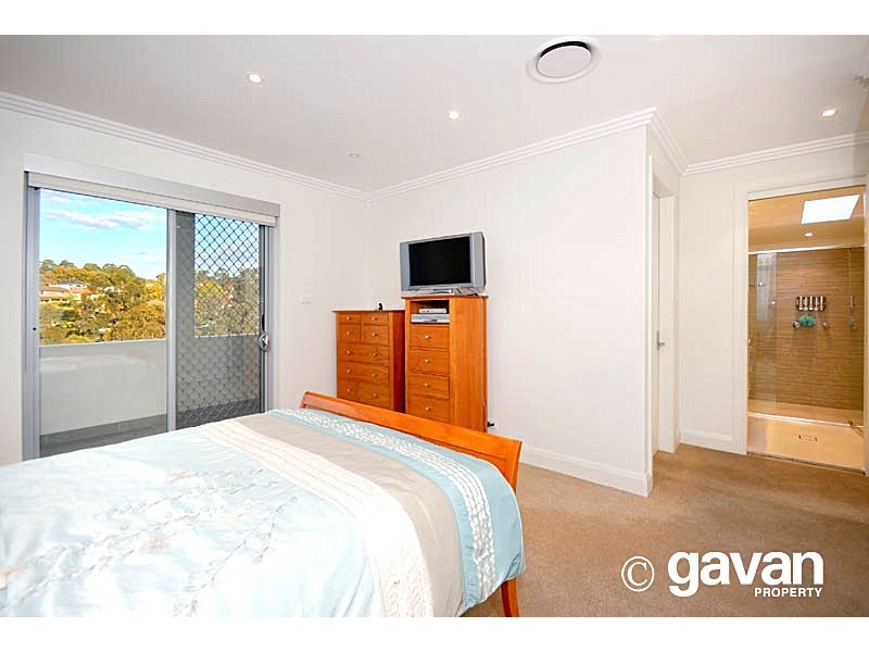 15 Baltimore Road, Mortdale NSW 2223