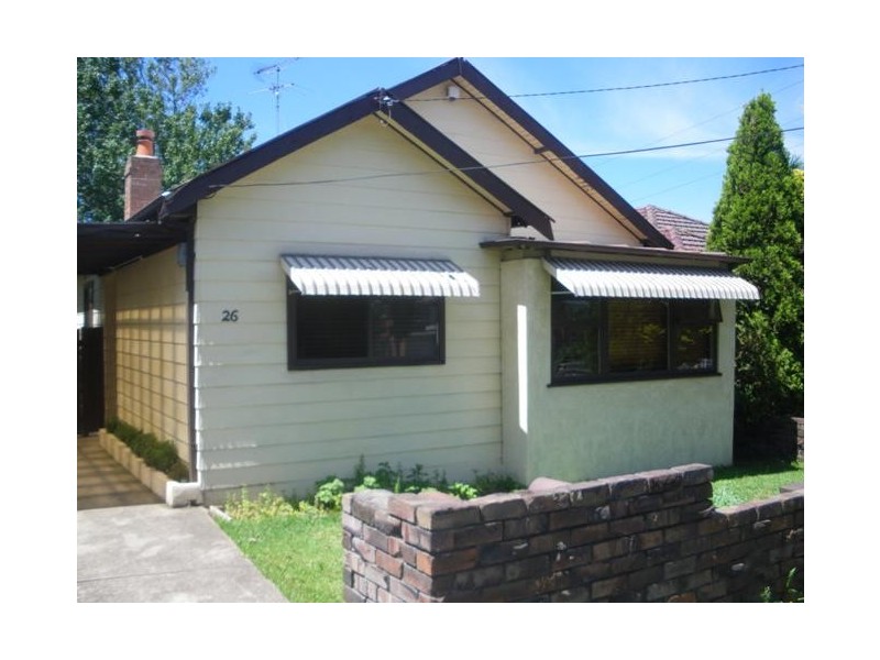 128 Boundary Road, Mortdale NSW 2223