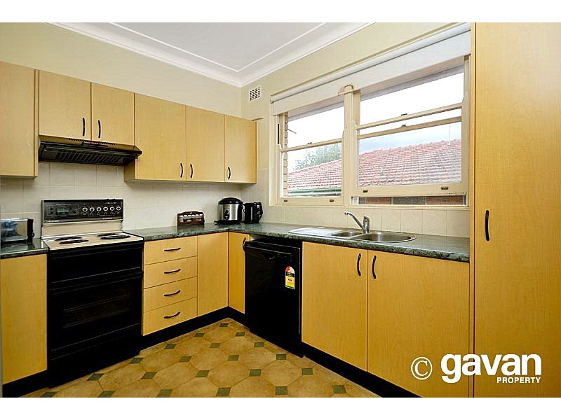 3/100 Railway Parade, Mortdale NSW 2223