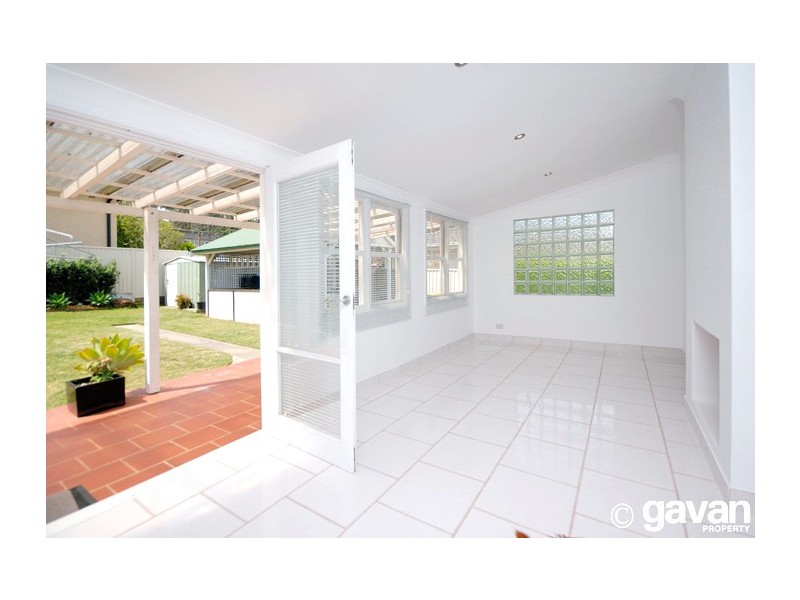 5 Riversdale Avenue, Connells Point NSW 2221