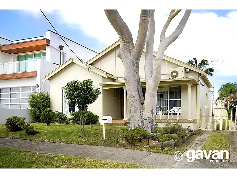 84 Greenacre Road, Connells Point NSW 2221