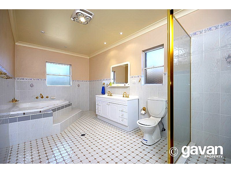 32 Villiers Avenue, Mortdale NSW 2223