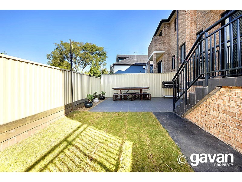 9 Rolestone Avenue, Kingsgrove NSW 2208